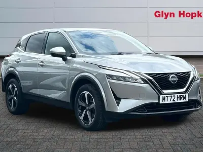 Used Nissan Qashqai N-Connecta 158 HP (116 kW) 2022 Silver SUV
