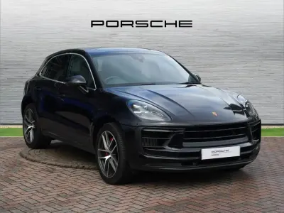 Used Porsche Macan 374 HP (275 kW) 2023 Black SUV