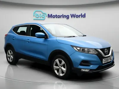 Used Nissan Qashqai Acenta Premium 116 HP (85 kW) 2019 Blue SUV