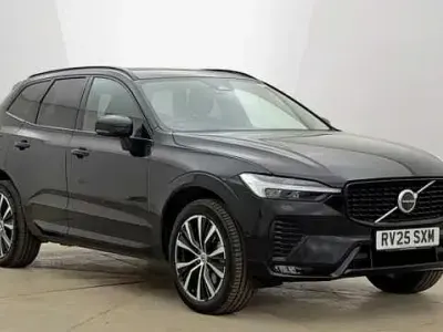 Begagnad Volvo XC60 Ultra 247 HK (181 kW) 2025 Svart SUV