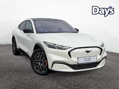 Used Ford Mustang Mach-E Extended Range 216 kW (294 HP) 2024 White SUV