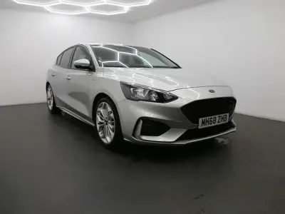 Used Ford Focus ST-Line X 125 HP (91 kW) 2019 Silver Hatchback