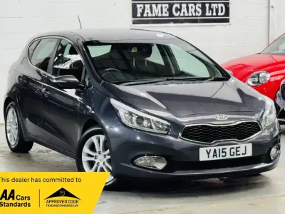 Used Kia Ceed 2015 Silver Hatchback