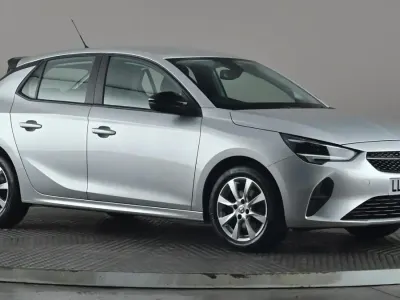 Używany Vauxhall Corsa Design Edition 100 KM (73 kW) 2023 Szary Hatchback