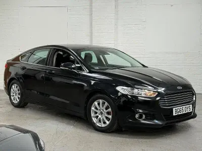 Used Ford Mondeo Titanium 120 HP (88 kW) 2015 Black Hatchback