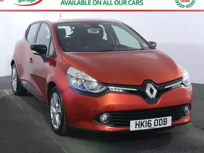 Used Renault Clio Dynamique 73 HP (53 kW) 2016 Red Hatchback