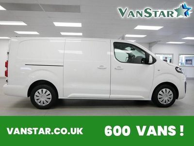 White Used 2020 Vauxhall Vivaro Edition MPV | £14,789 (Fair price)