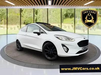 Usado Ford Fiesta Titanium 100 HP (73 kW) 2018 Branco Citadino