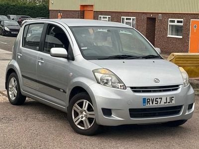 Used Daihatsu Sirion 90 HP (66 kW) 2008 Silver Hatchback