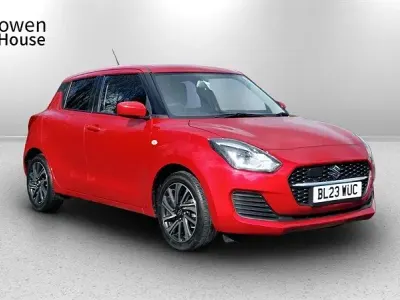 Usado Suzuki Swift SZ-L 83 HP (61 kW) 2023 Vermelho Citadino