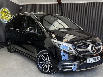 Begagnad Mercedes V220 AMG line 163 HK (119 kW) 2022 Svart Minibuss