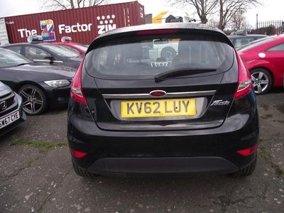 Used Ford Fiesta Zetec 82 HP (60 kW) 2012 Black Hatchback