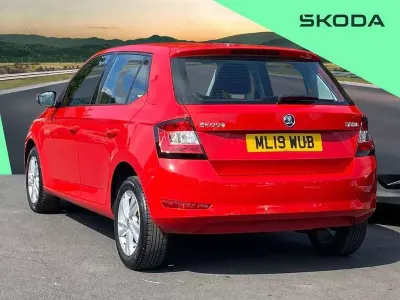 Used Skoda Fabia SE 75 HP (55 kW) 2019 Red Hatchback