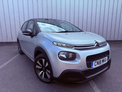 Używany Citroën C3 Feel 2018 Srebrny Hatchback