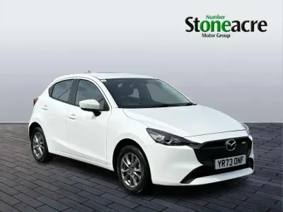 Używany Mazda 2 Center-Line 116 KM (85 kW) 2023 Biały Hatchback