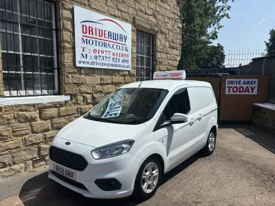 Used Ford Transit Courier Limited 100 HP (73 kW) 2021 White Van