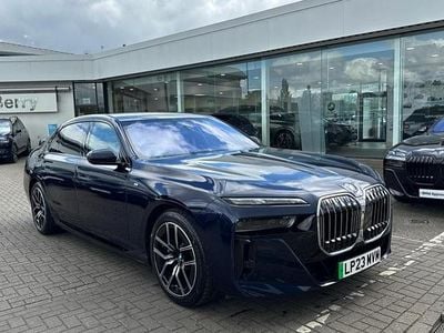 Used BMW i7 M Sport 394 kW (537 HP) 2023 Blue Sedan