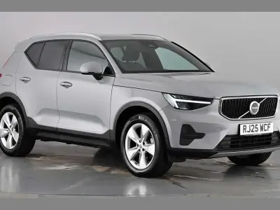 Used Volvo XC40 Core 163 HP (119 kW) 2025 Vapour grey SUV