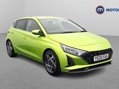 Used Hyundai i20 Premium 101 HP (74 kW) 2025 Green Hatchback