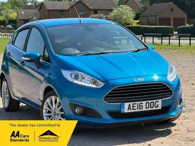 Second-hand Ford Fiesta Titanium X 2016 Albastru Hatchback