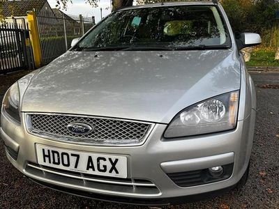 Silver Used 2007 Ford Focus Titanium Estate | £1,695 (Fair price)