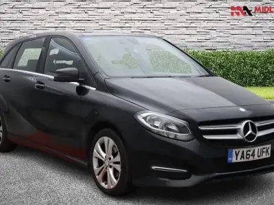 Begagnad Mercedes B180 109 HK (80 kW) 2015 Svart Minibuss