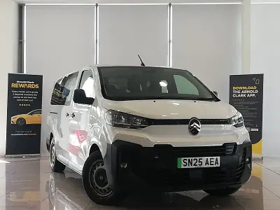 Używany Citroën Spacetourer 136 KM (100 kW) 2025 Biały Minivan