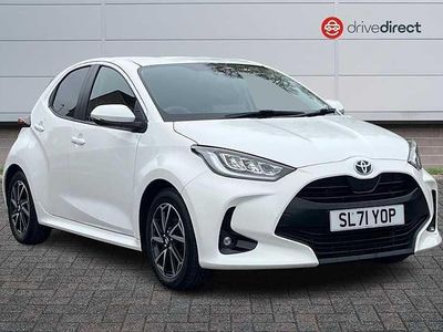 Used Toyota Yaris Hybrid Design 2021 White Hatchback