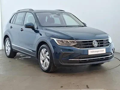 Used VW Tiguan Life 150 HP (110 kW) 2023 Blue SUV