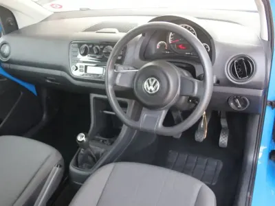 Begagnad VW up! move up! 2016 Blå Halvkombi