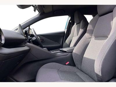 Used Toyota C-HR 140 HP (102 kW) 2025 Blue SUV