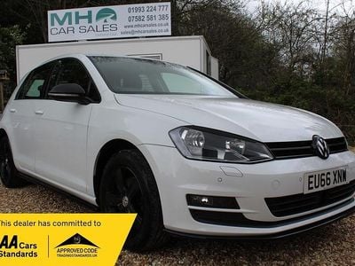 Used VW Golf VII Edition 125 HP (91 kW) 2016 White Hatchback