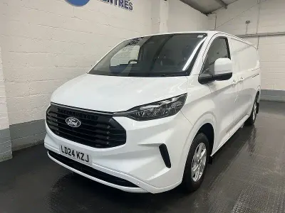 Used Ford Transit Custom Limited 136 HP (100 kW) 2024 White Van