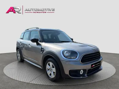 Used Mini Cooper D Classic 150 HP (110 kW) 2019 Silver Hatchback