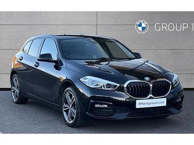 Used BMW 118 Sport Line 140 HP (102 kW) 2019 Black Hatchback
