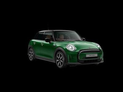 Begagnad Mini Cooper Exclusive 134 HK (98 kW) 2024 Grön Halvkombi