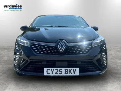 Used Renault Clio Techno 143 HP (105 kW) 2025 Black Hatchback