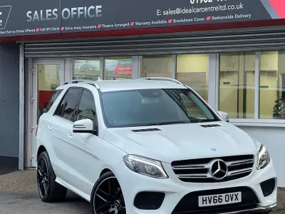 Käytetty Mercedes GLE250 AMG line 204 HP (150 kW) 2016 Valkoinen Farmari