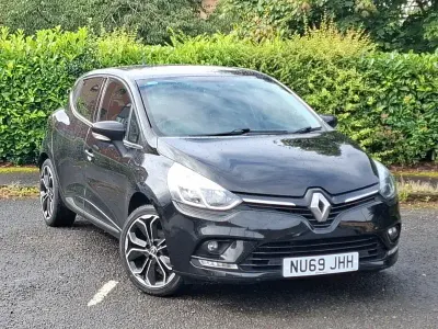 Used Renault Clio Iconic 90 HP (66 kW) 2019 Black Hatchback