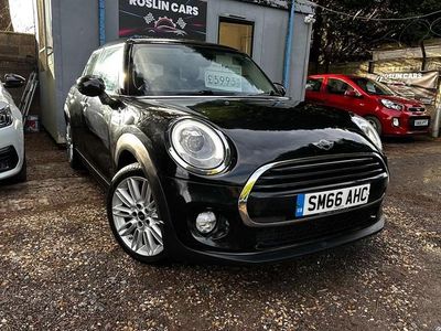 Black Used 2016 Mini Cooper D Hatch Hatchback | £5,995 (Fair price)