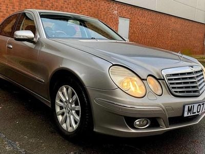 Used Mercedes E280 Elegance 190 HP (139 kW) 2007 Silver Sedan