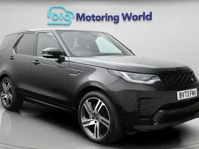 Used Land Rover Discovery HSE Dynamic 300 HP (220 kW) 2023 Black SUV