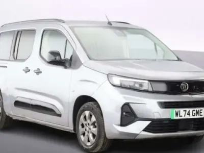 Used Vauxhall Combo Ultimate 100 kW (136 HP) 2025 Grey MPV