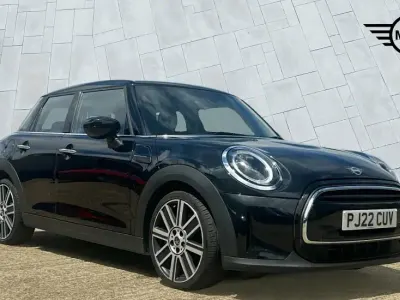 Used Mini Cooper Exclusive 134 HP (98 kW) 2022 Black Hatchback