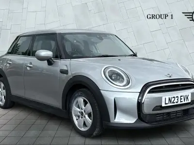 Used Mini Cooper Classic 136 HP (100 kW) 2023 Silver Hatchback