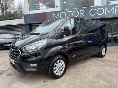Begagnad Ford Transit Custom Limited 170 HK (125 kW) 2021 Svart Van