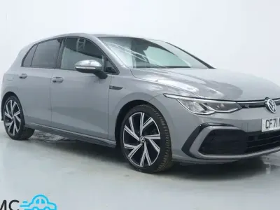 Usado VW Golf VIII R-line 150 CV (110 kW) 2023 Utilitario