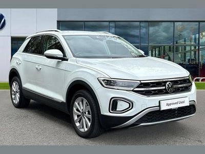 Used VW T-Roc Style 110 HP (80 kW) 2023 Pure white SUV