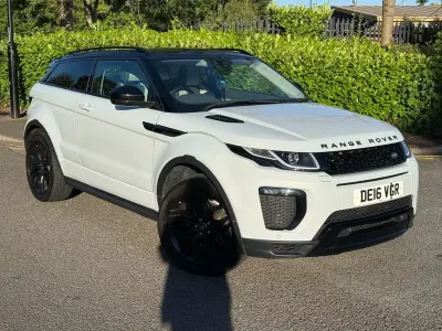 Used Land Rover Range Rover evoque HSE Dynamic 180 HP (132 kW) 2016 White Coupe