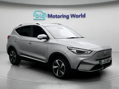 Used MG ZS Trophy 114 kW (156 HP) 2023 Silver SUV
